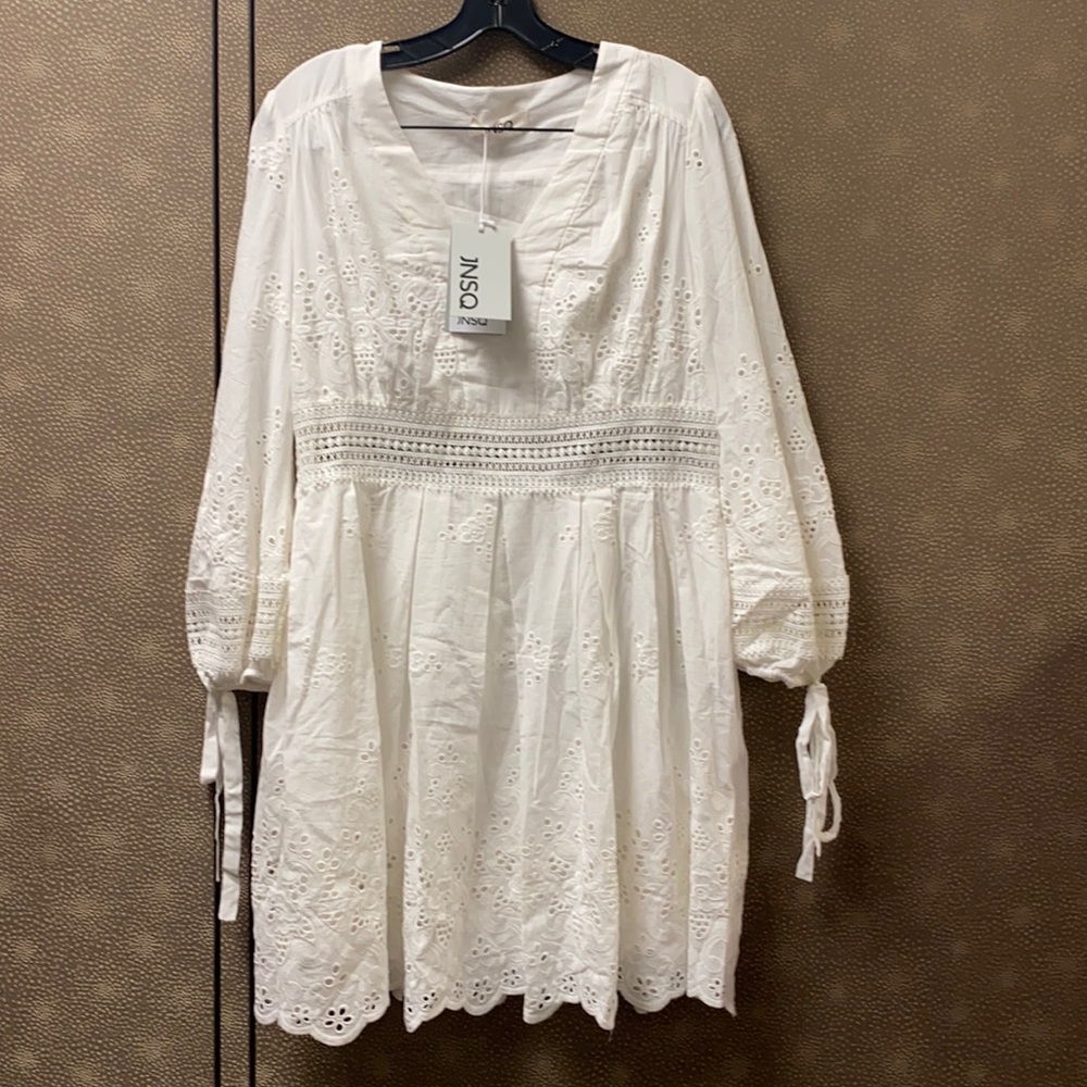 🔥🔥🔥NWT JNSQ Balloon Sleeves Scallop Hem Laser Cut Dress